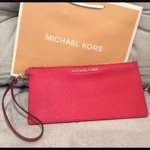 NEW Clutch wristlet authentic Michael Kors Mk pink